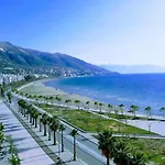 Blue-sky Lungomare